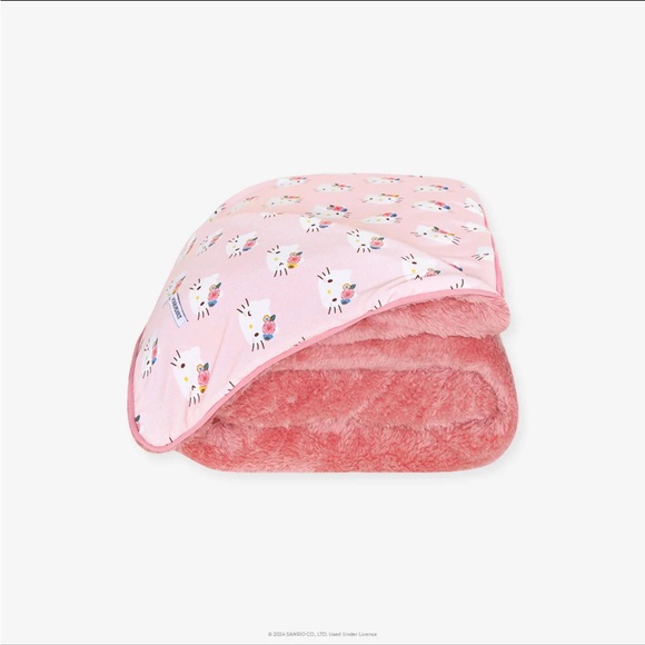 Posh Peanut Hello Kitty Pastel Pink Plush Patoo - Picture 4 of 5